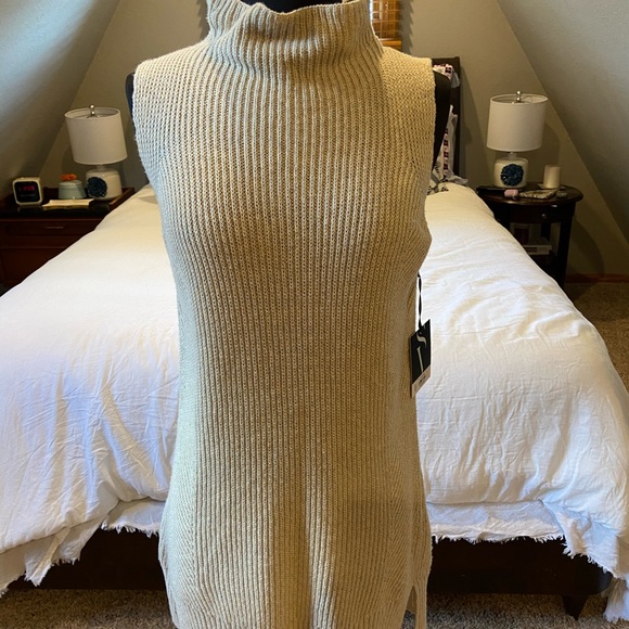 Simply Vera Wang Sweater Dress/tunic - Picture 2 of 6